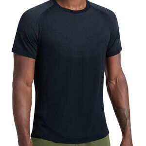 BRADY Performaknit Seamless Short Sleeve Training T-Shirt NWT RARE!!